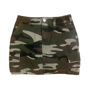 Forever 21 Camouflage Cargo Mini Skirt